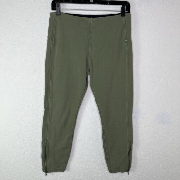 Lyssé Green Capri Pull On Pants Size M, Ankle Zipper Detail, Casual, Outdoor - Picture 1 of 6